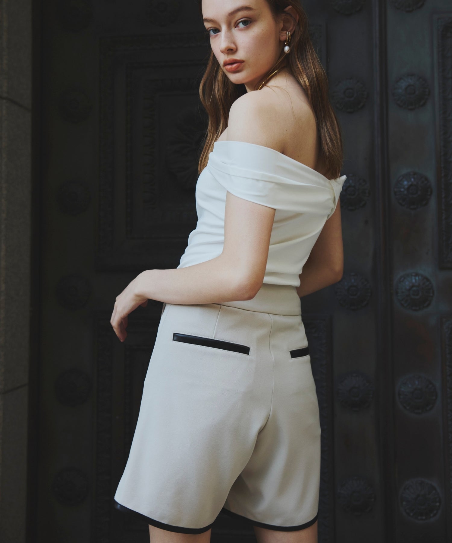 Slit skort【Beige】