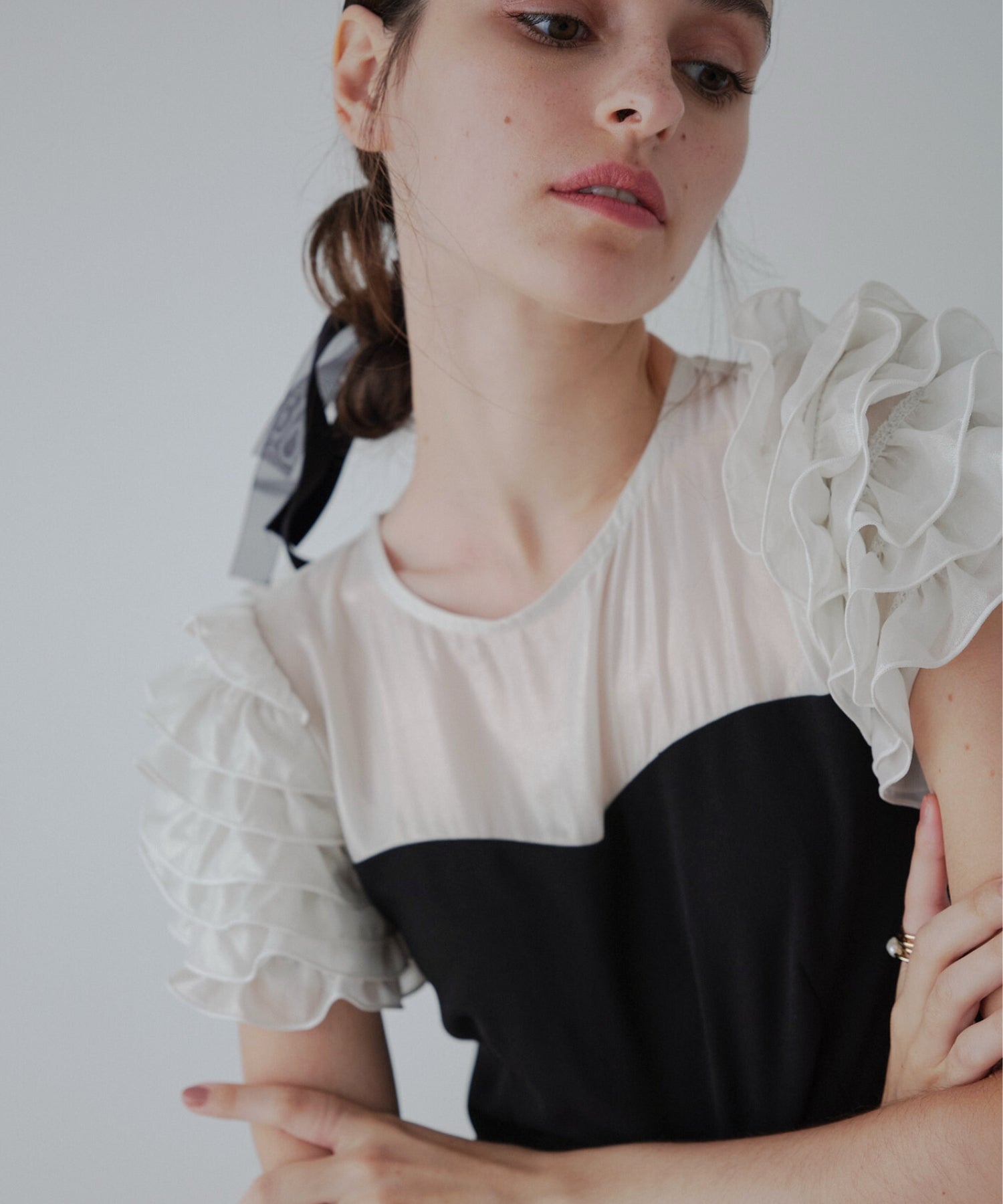 Docking shiffon ribbon dress