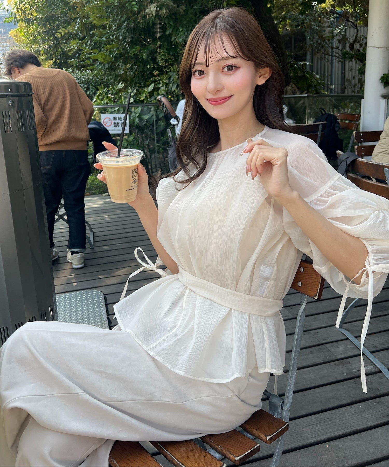 Sheer puff blouse