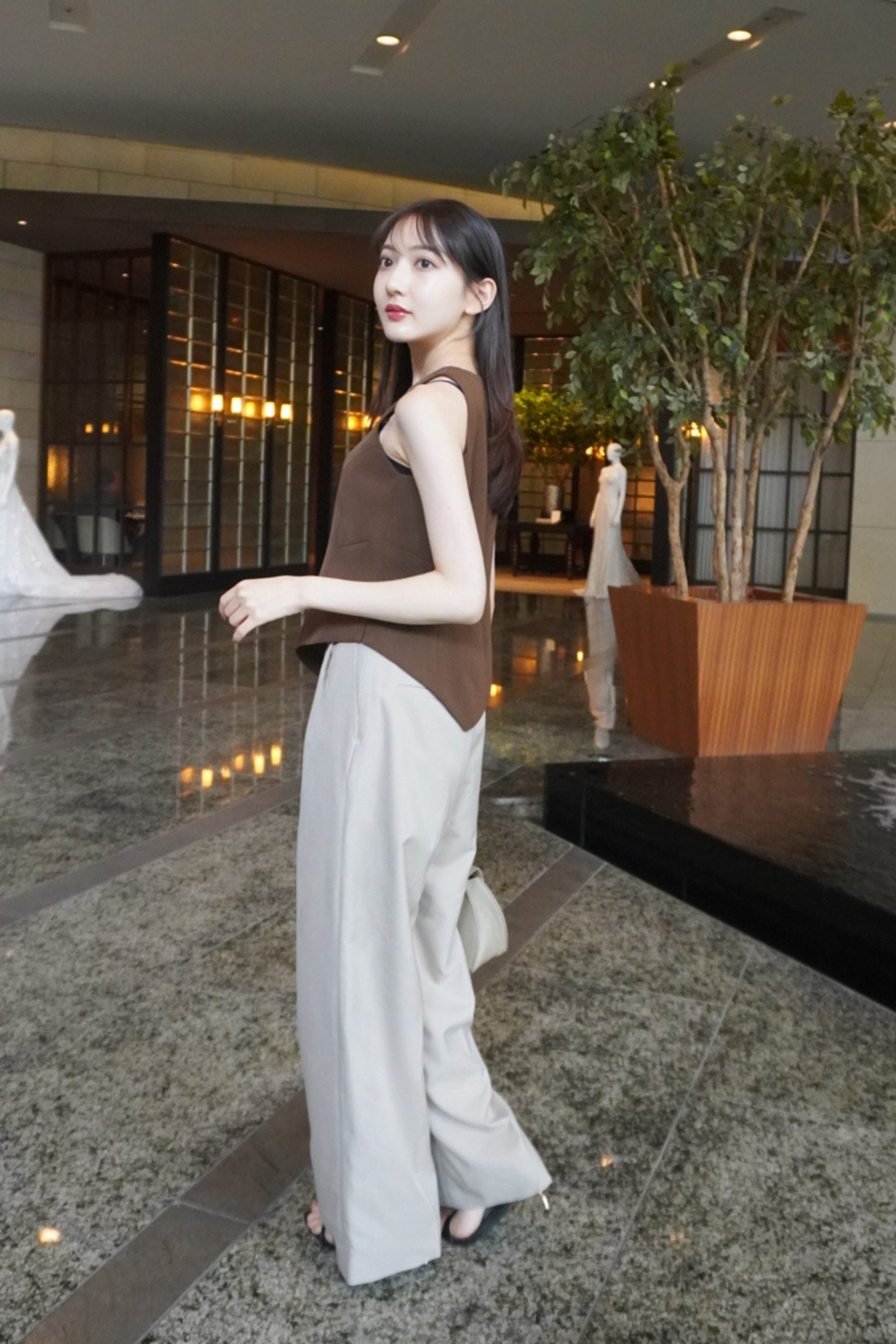 Shape tank