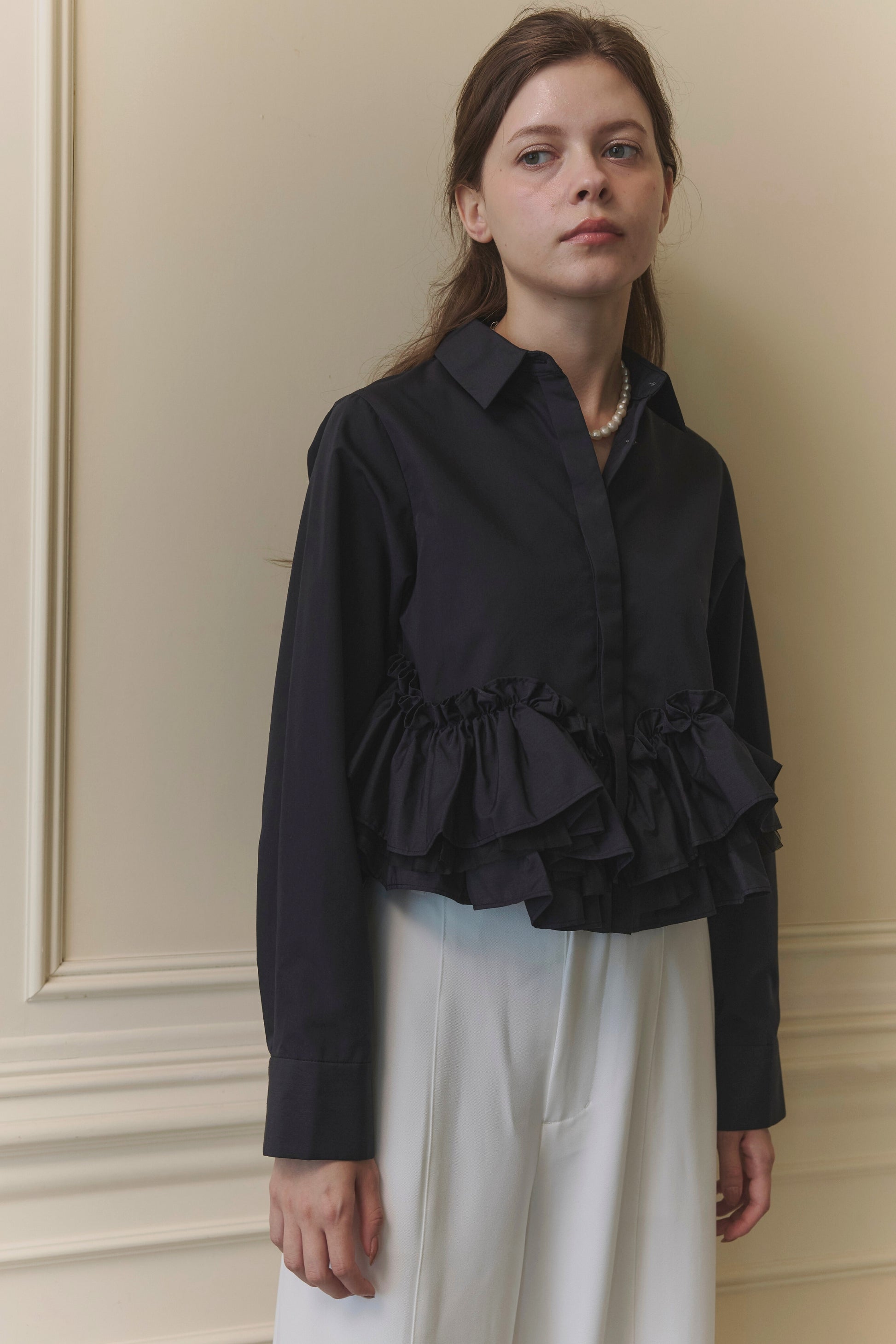 Volume frill shirt