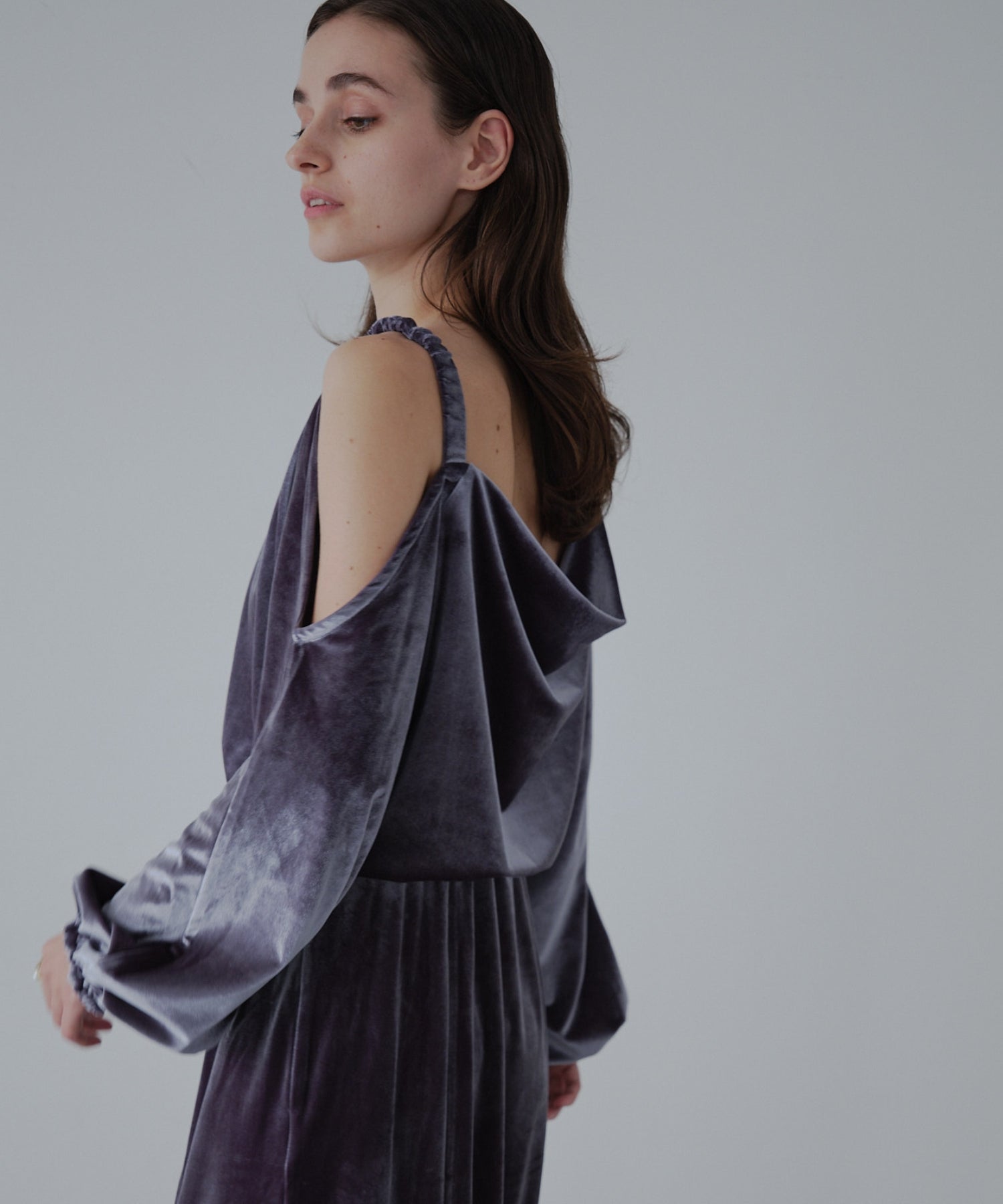 Drape velours one-piece