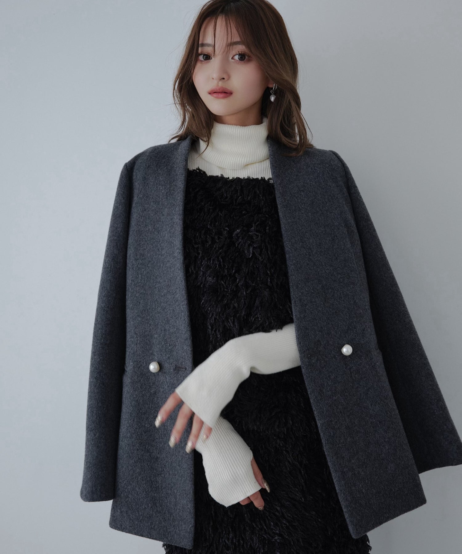No collar pearl coat