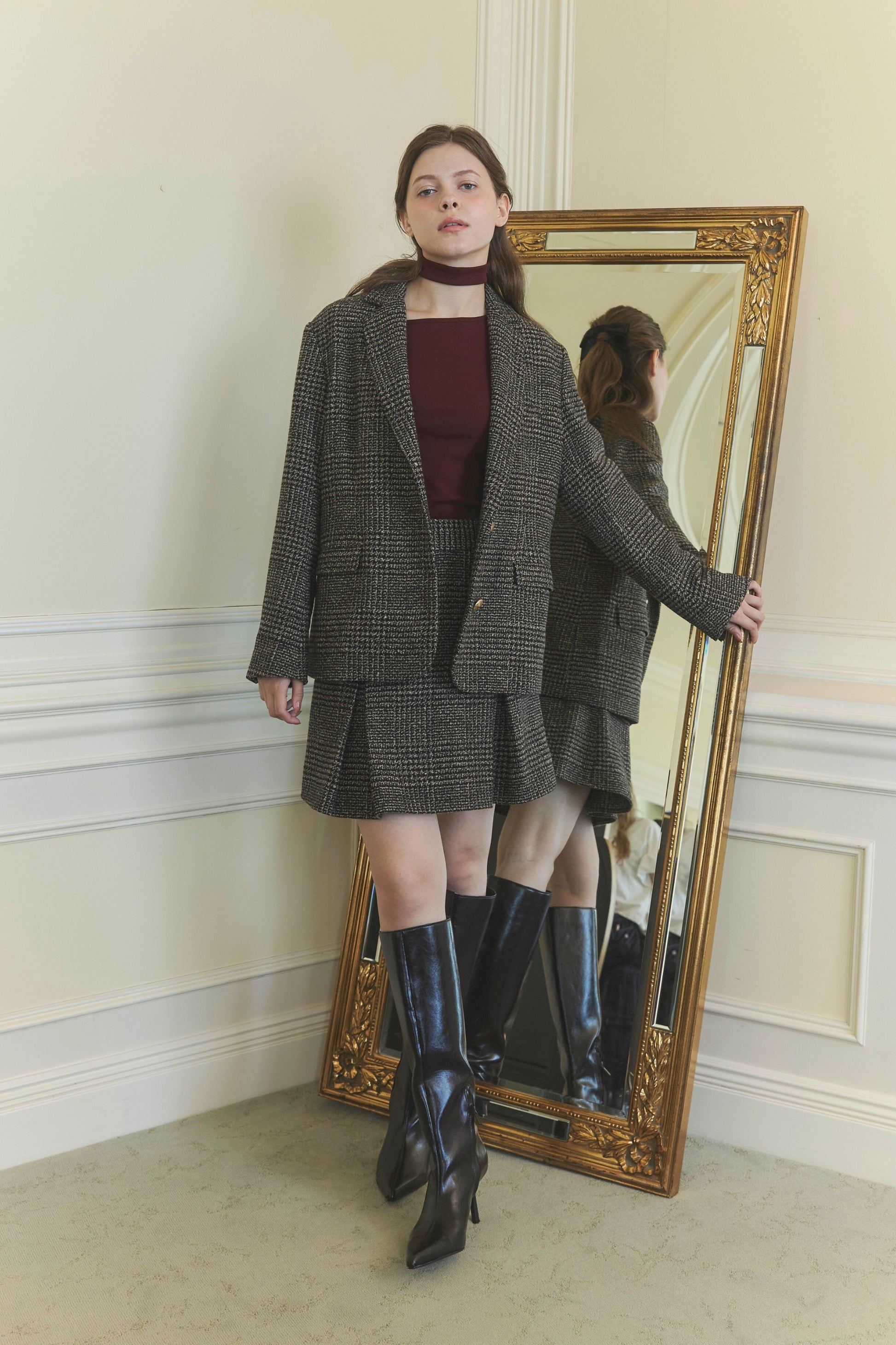 Tuck mini skirt