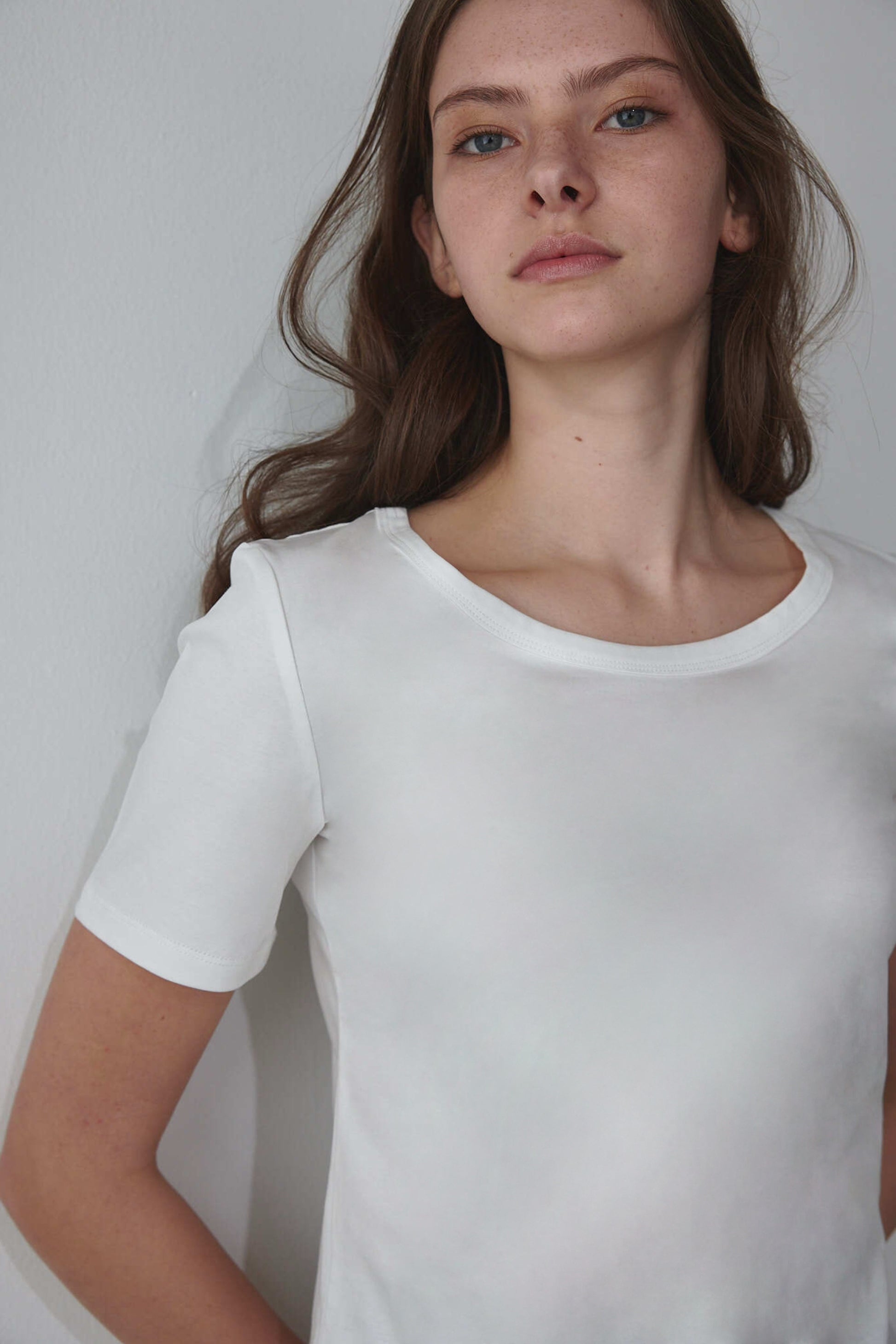 Standard logo tee