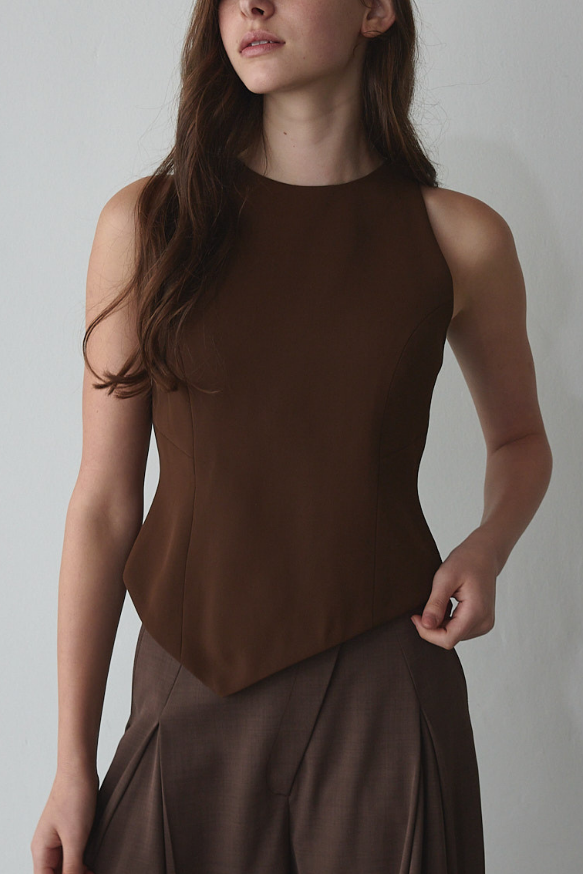 Shape tank