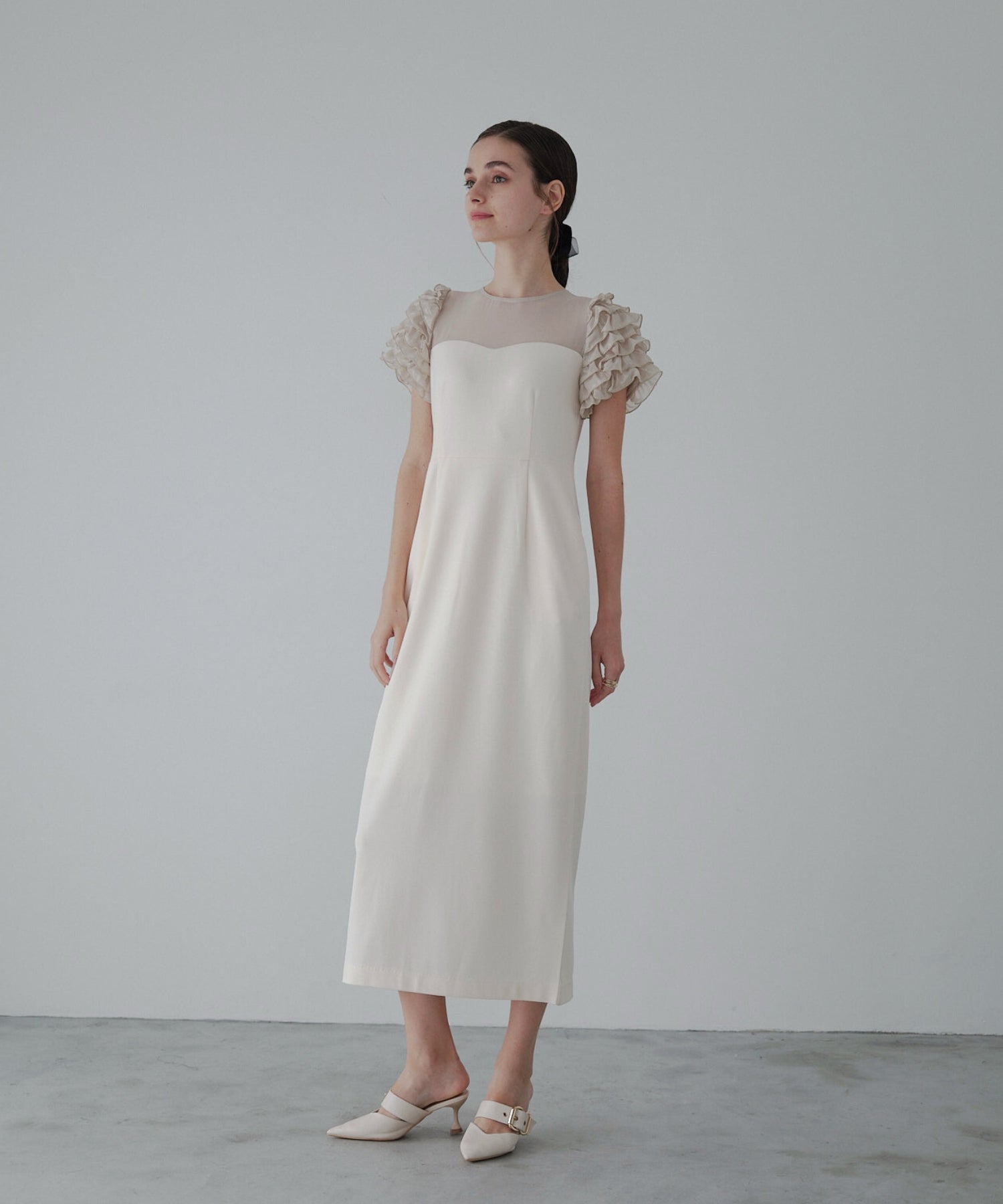 Docking shiffon ribbon dress