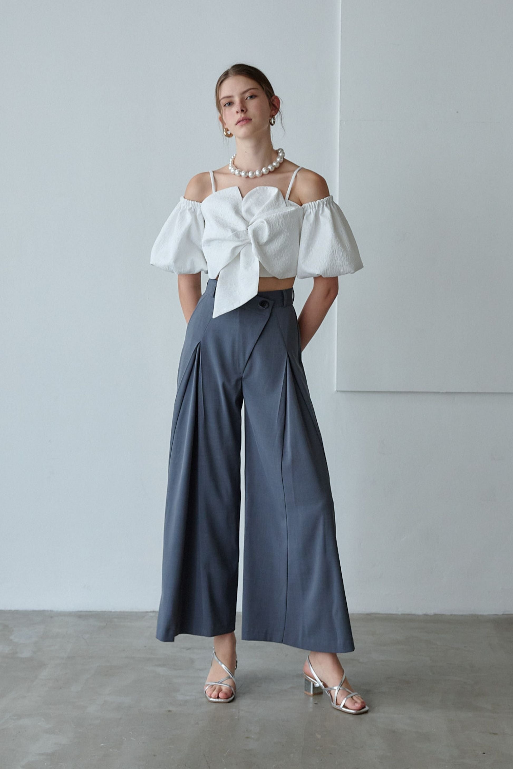 Volume ribbon cami