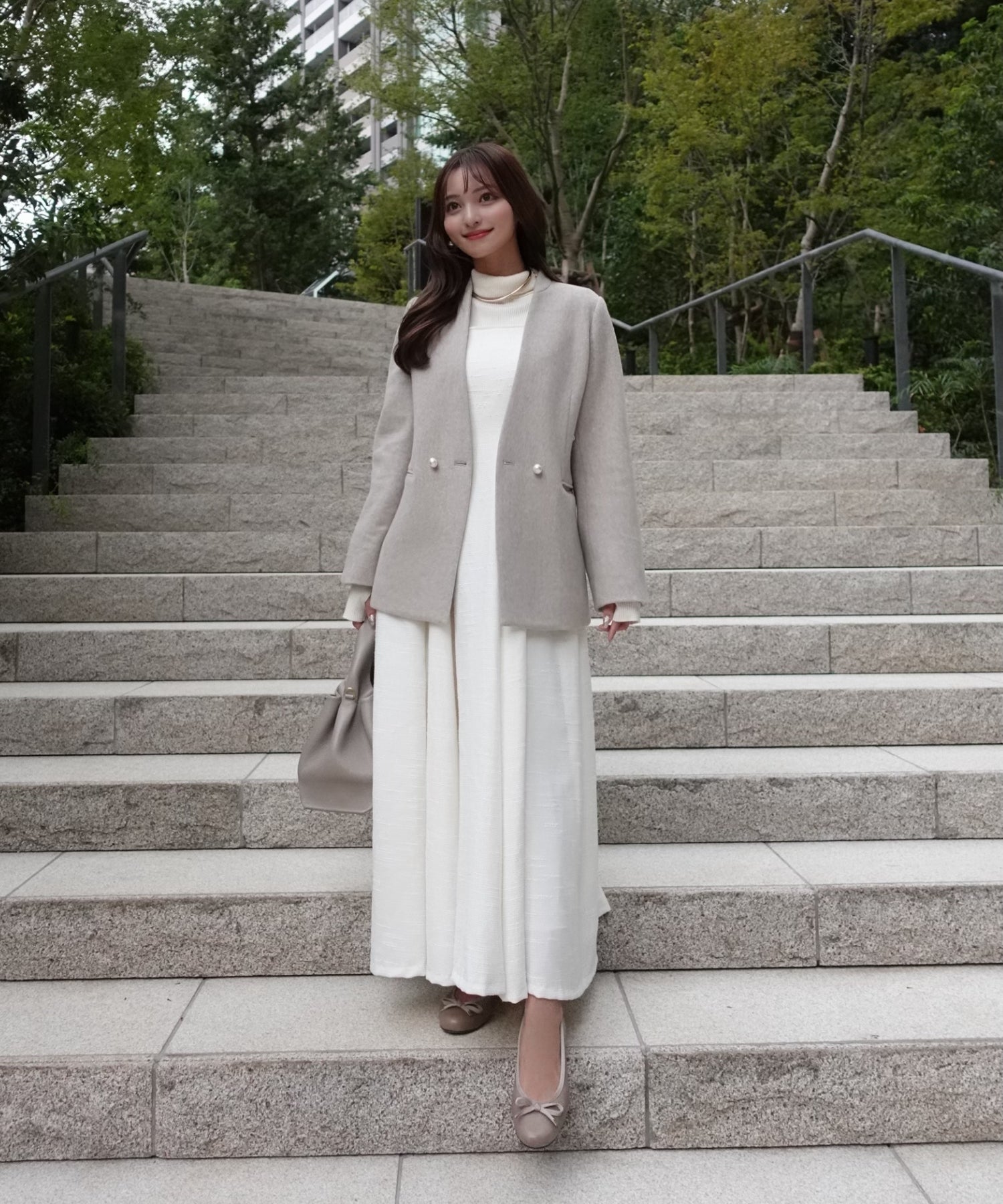 No collar pearl coat