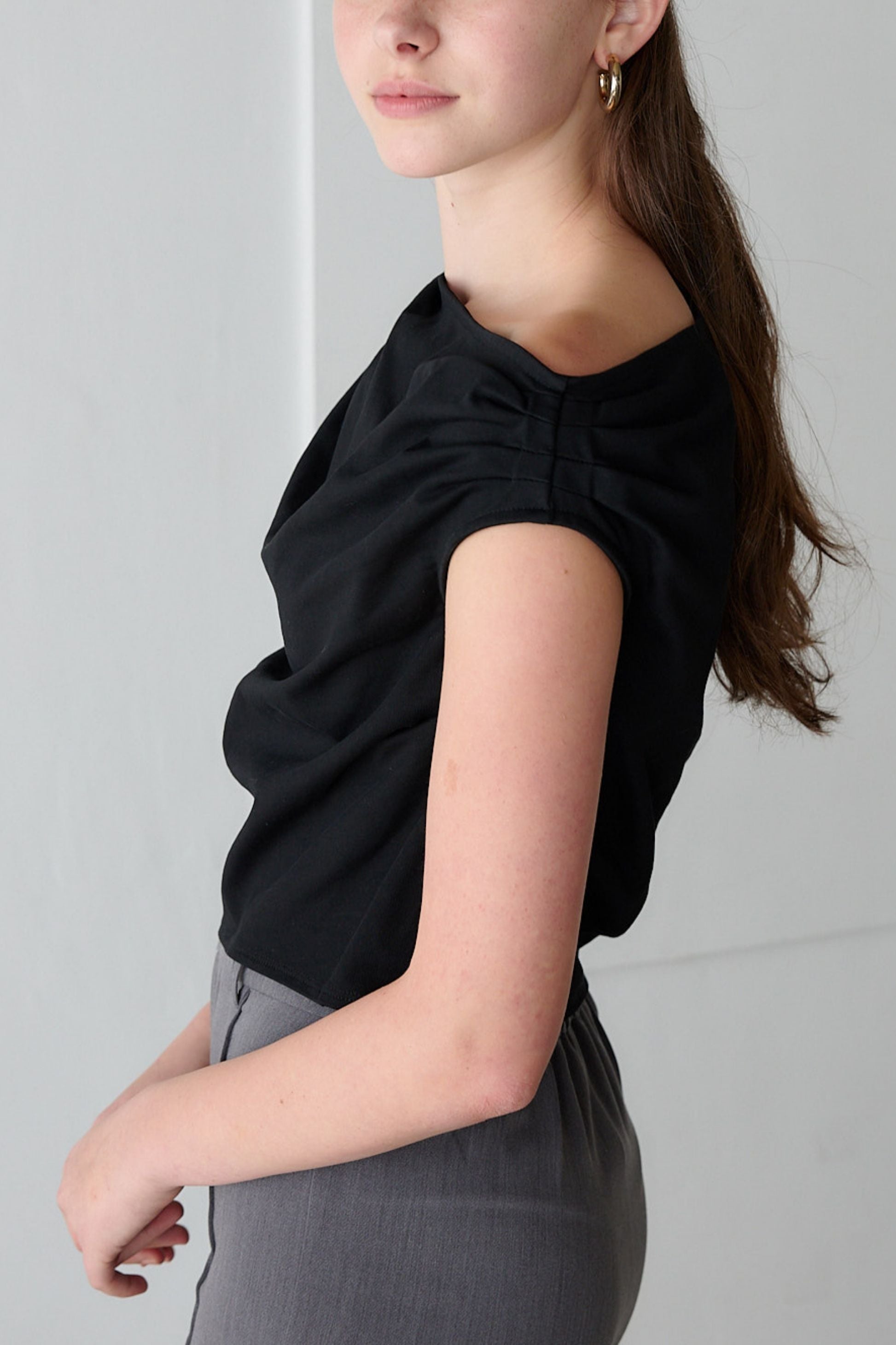 Drape one-shoulder cut tops