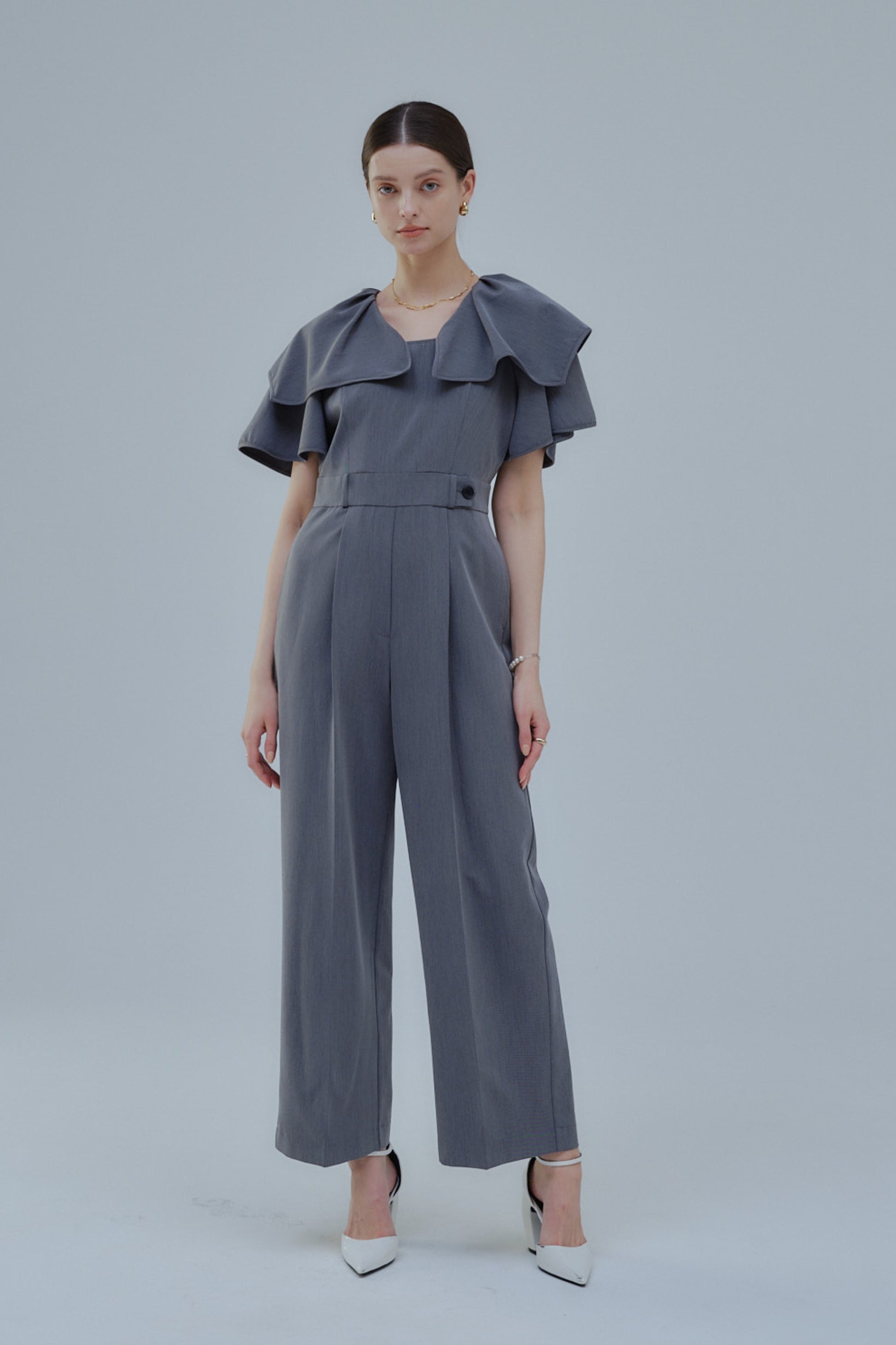 SALE / Frill collar all-in-one