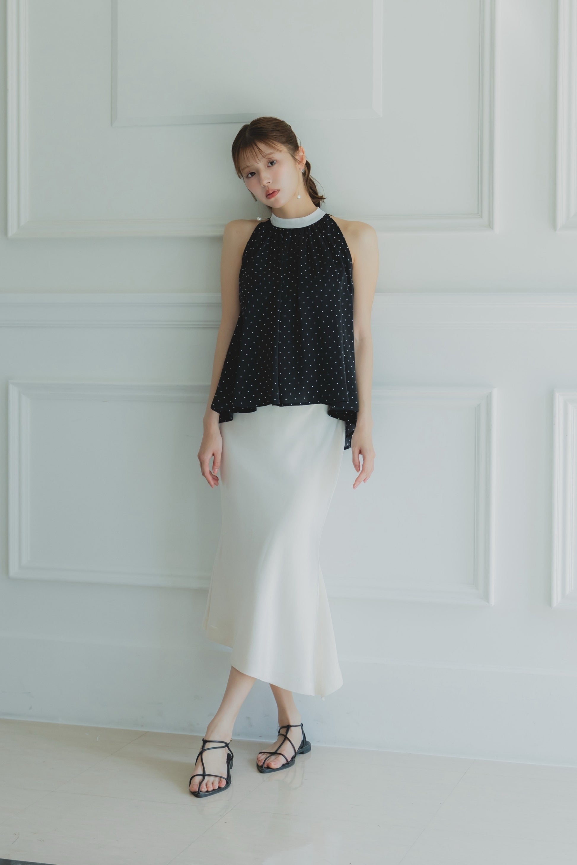 シルキーサテンスカート