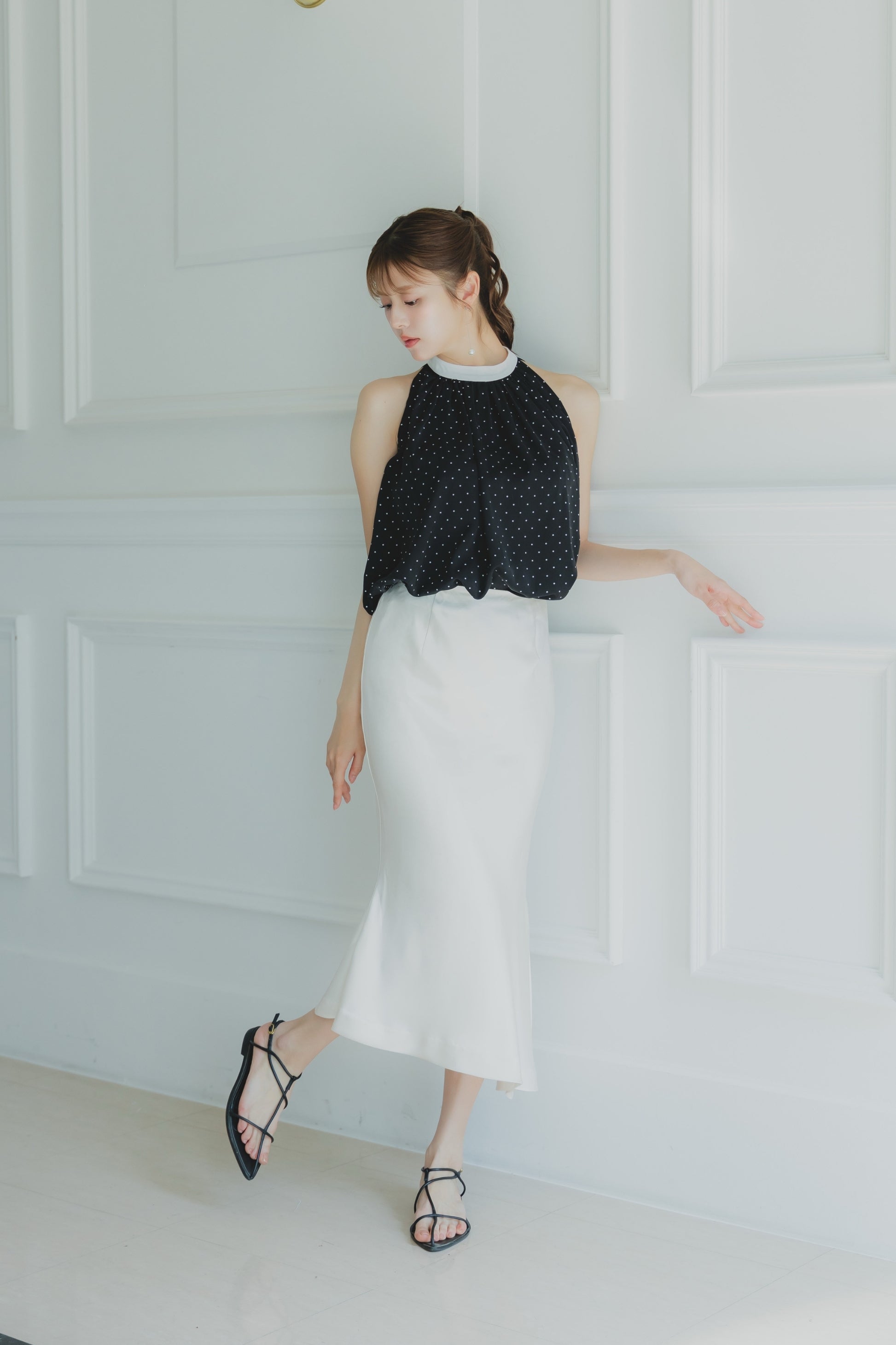 シルキーサテンスカート