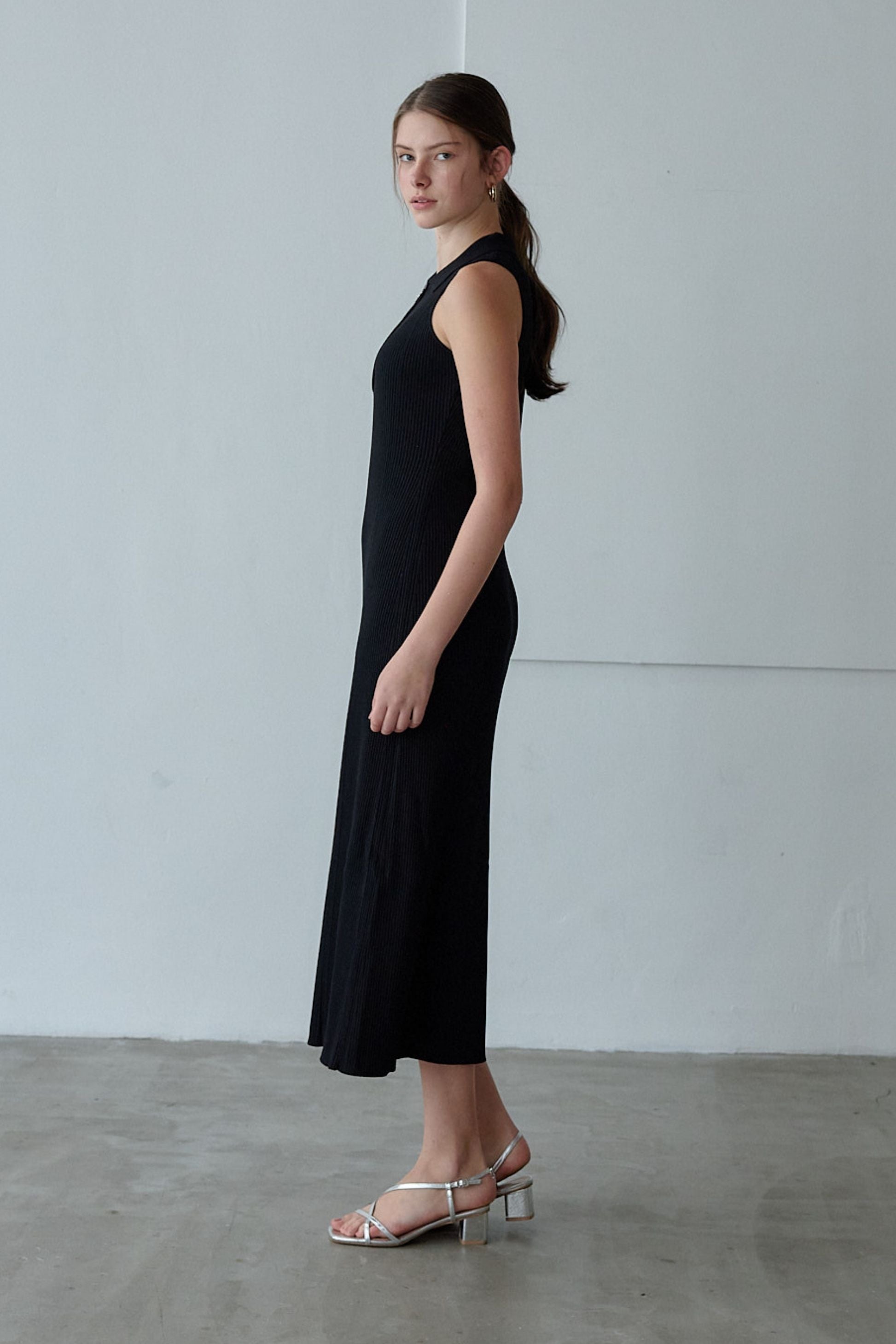 Polo collar knit one-piece