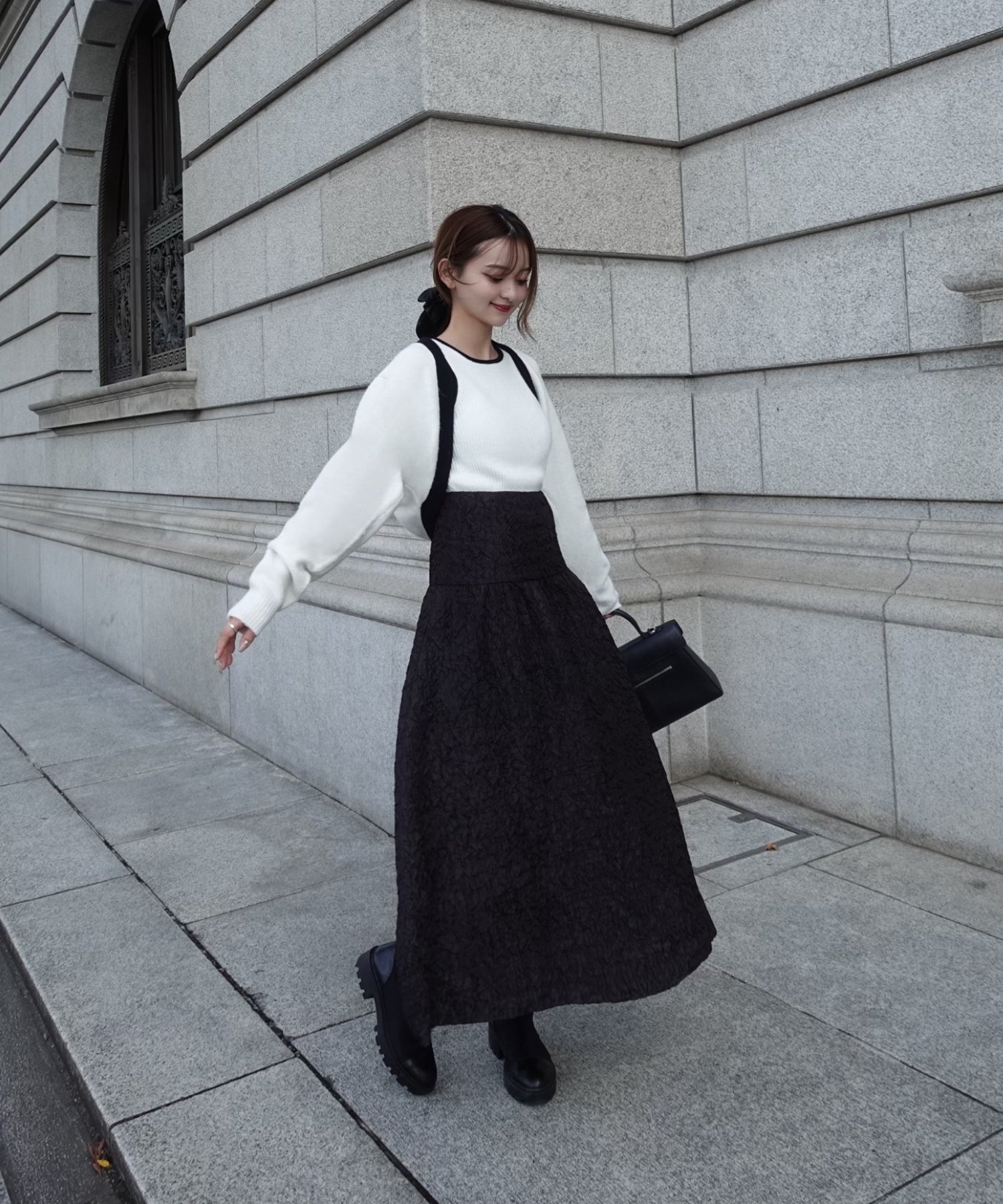 Jacquard volume skirt