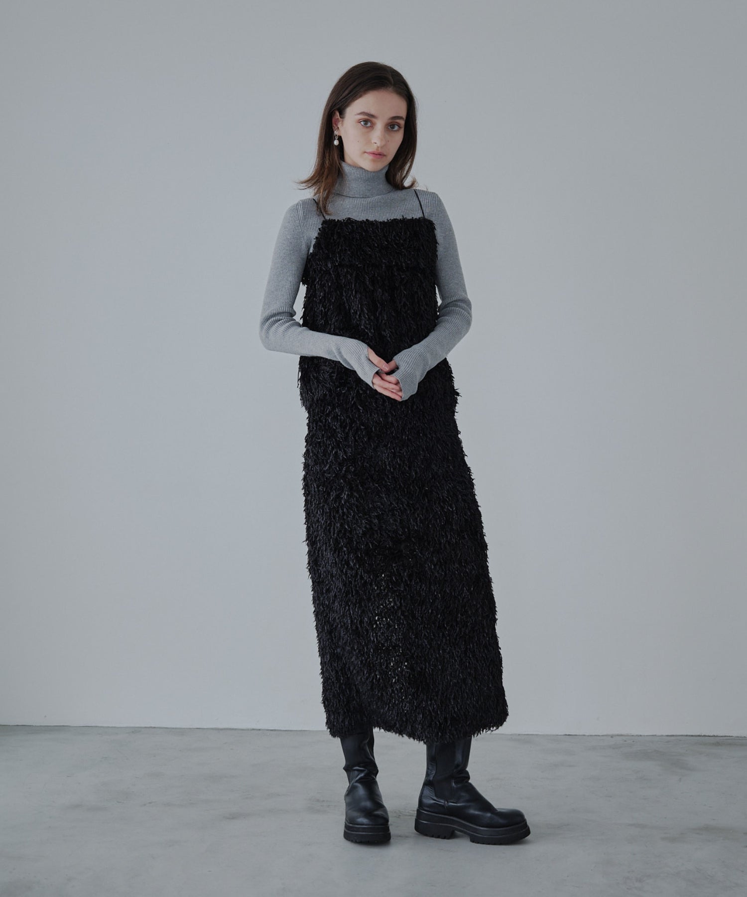 Feather fringe skirt【Black】