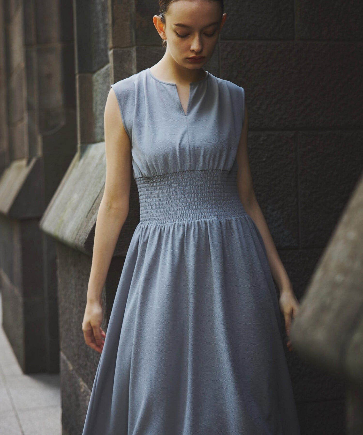 Key neck gather one-piece