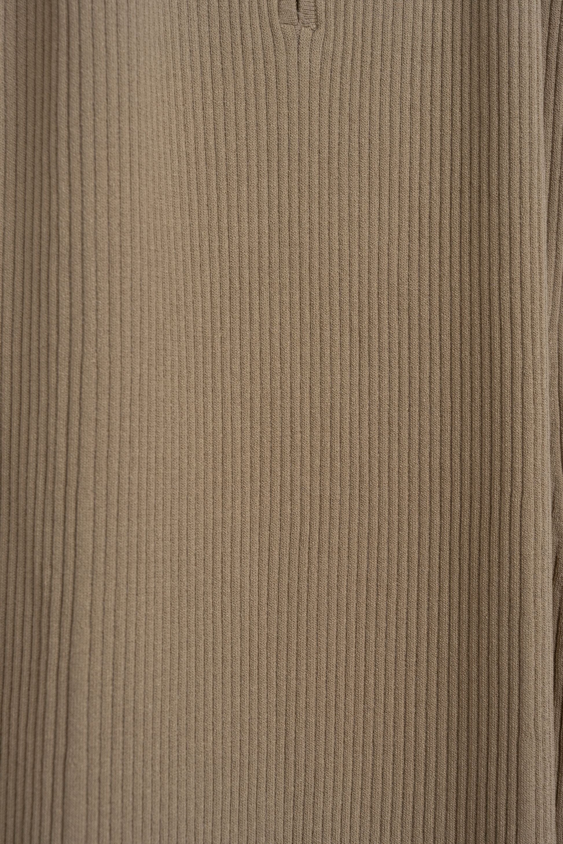 Polo collar knit one-piece