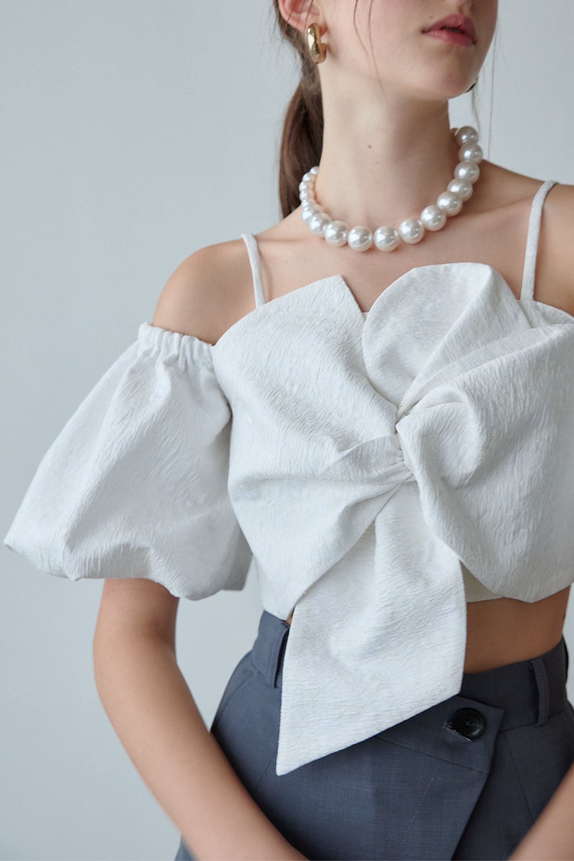 Volume ribbon cami