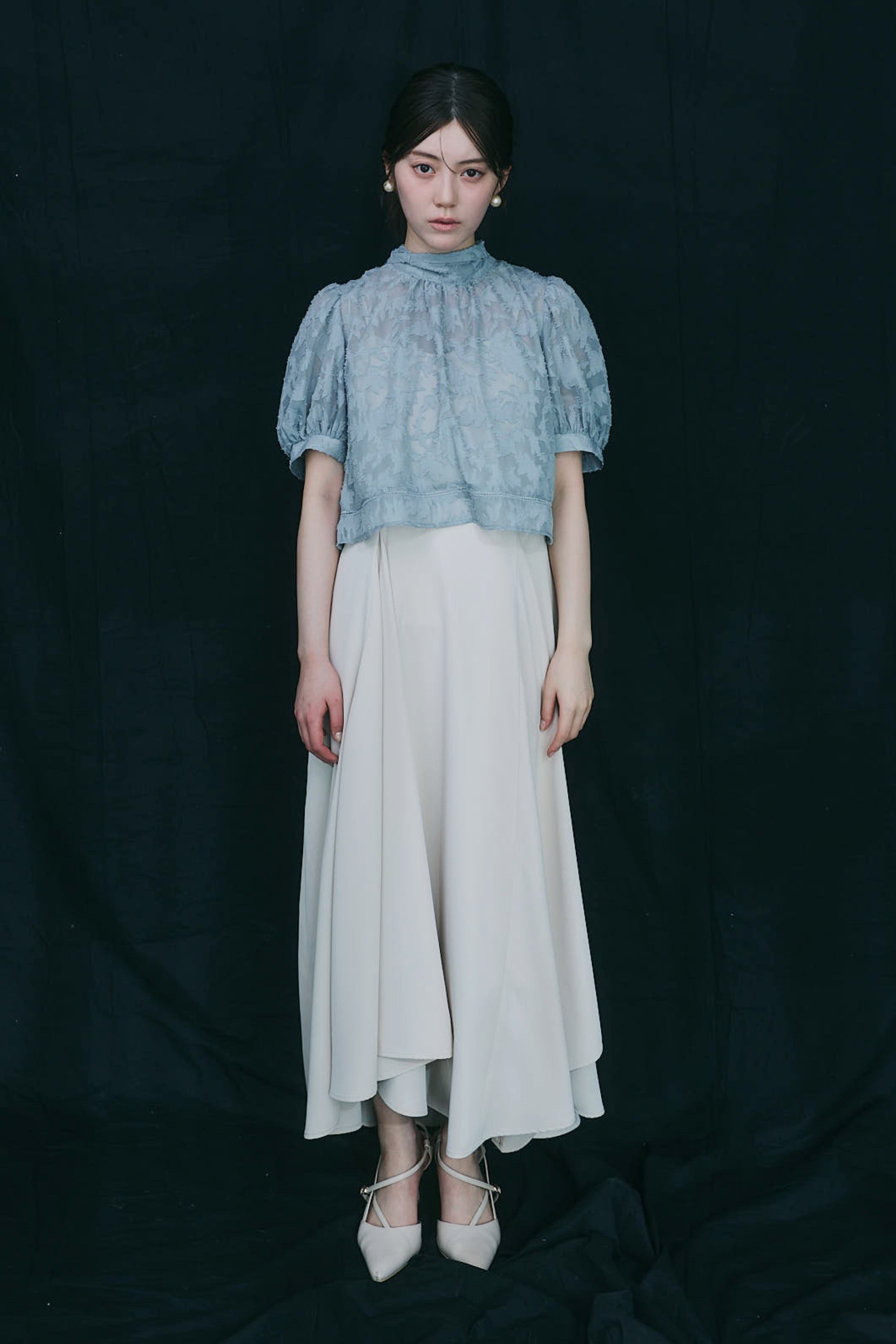 ジャガードリボンブラウス