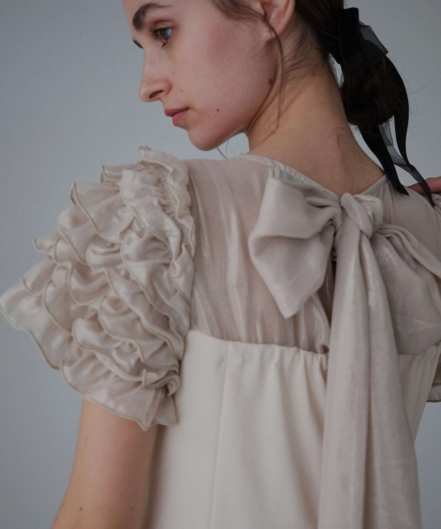 Docking shiffon ribbon dress