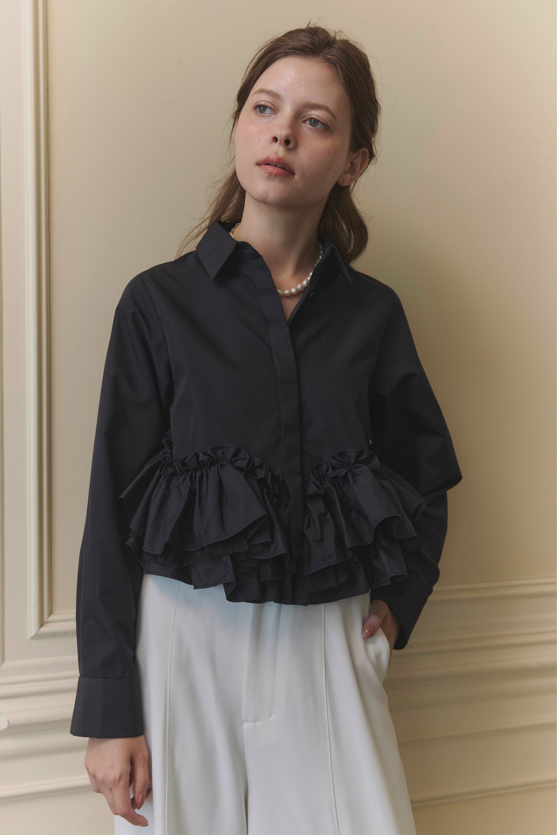 Volume frill shirt