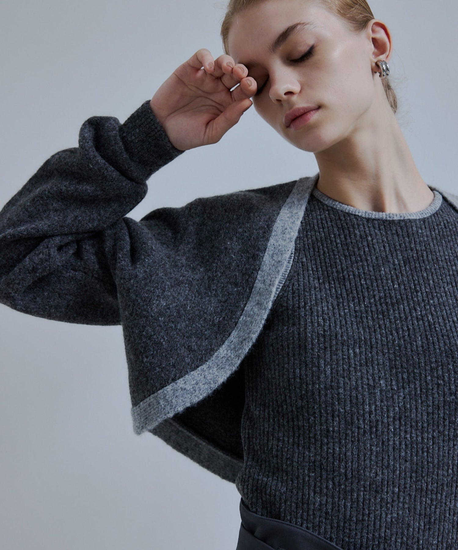 Bicolor knit ensemble【Gray】