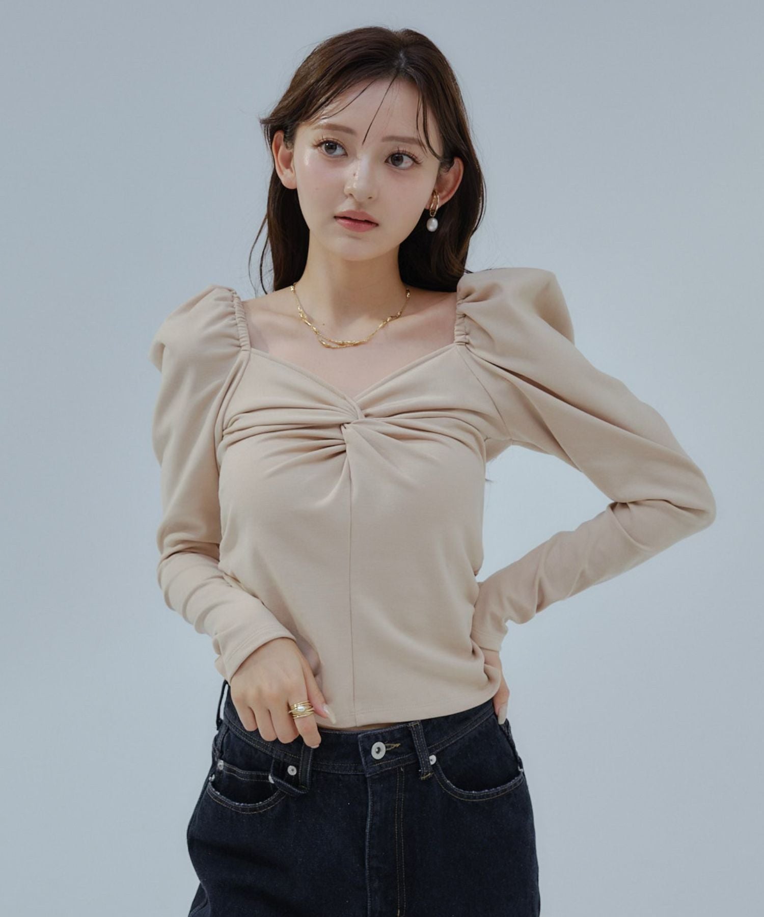 Cut gather tops【Beige】