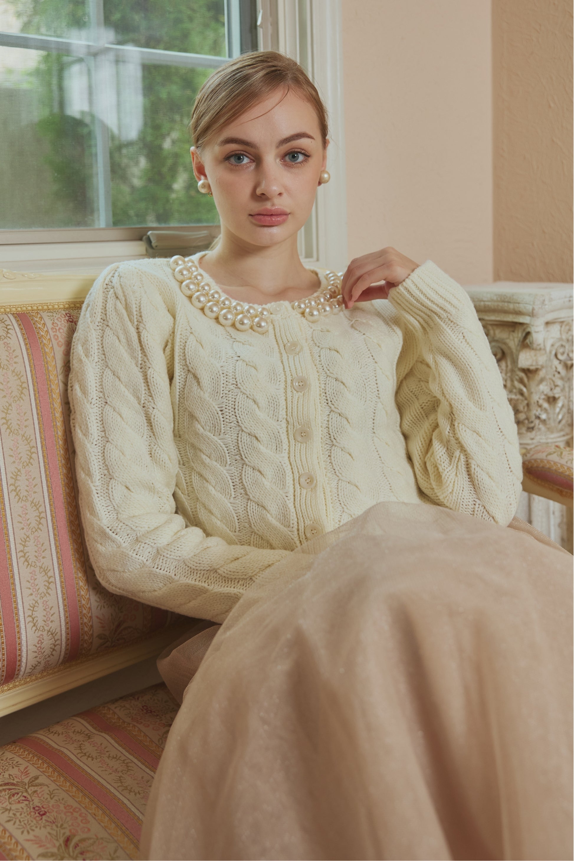 Pearl knit jacket