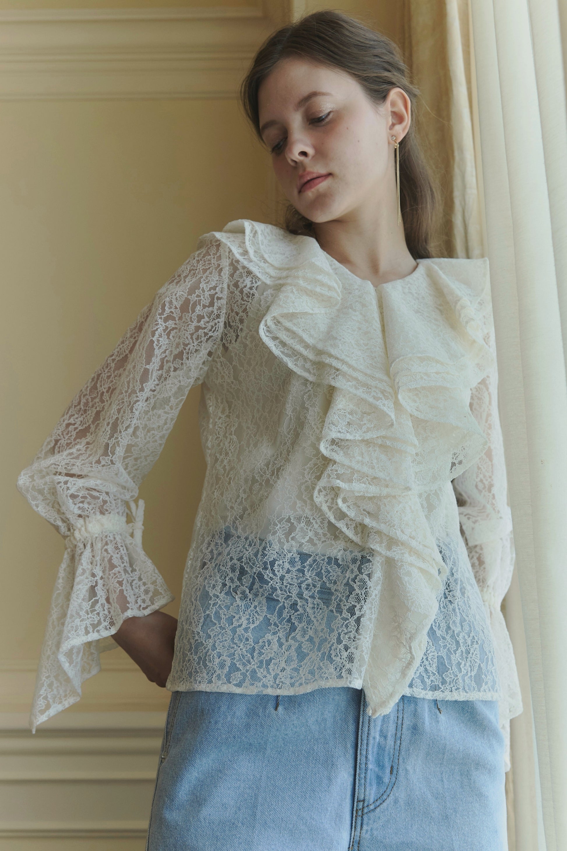Scalloped lace blouse
