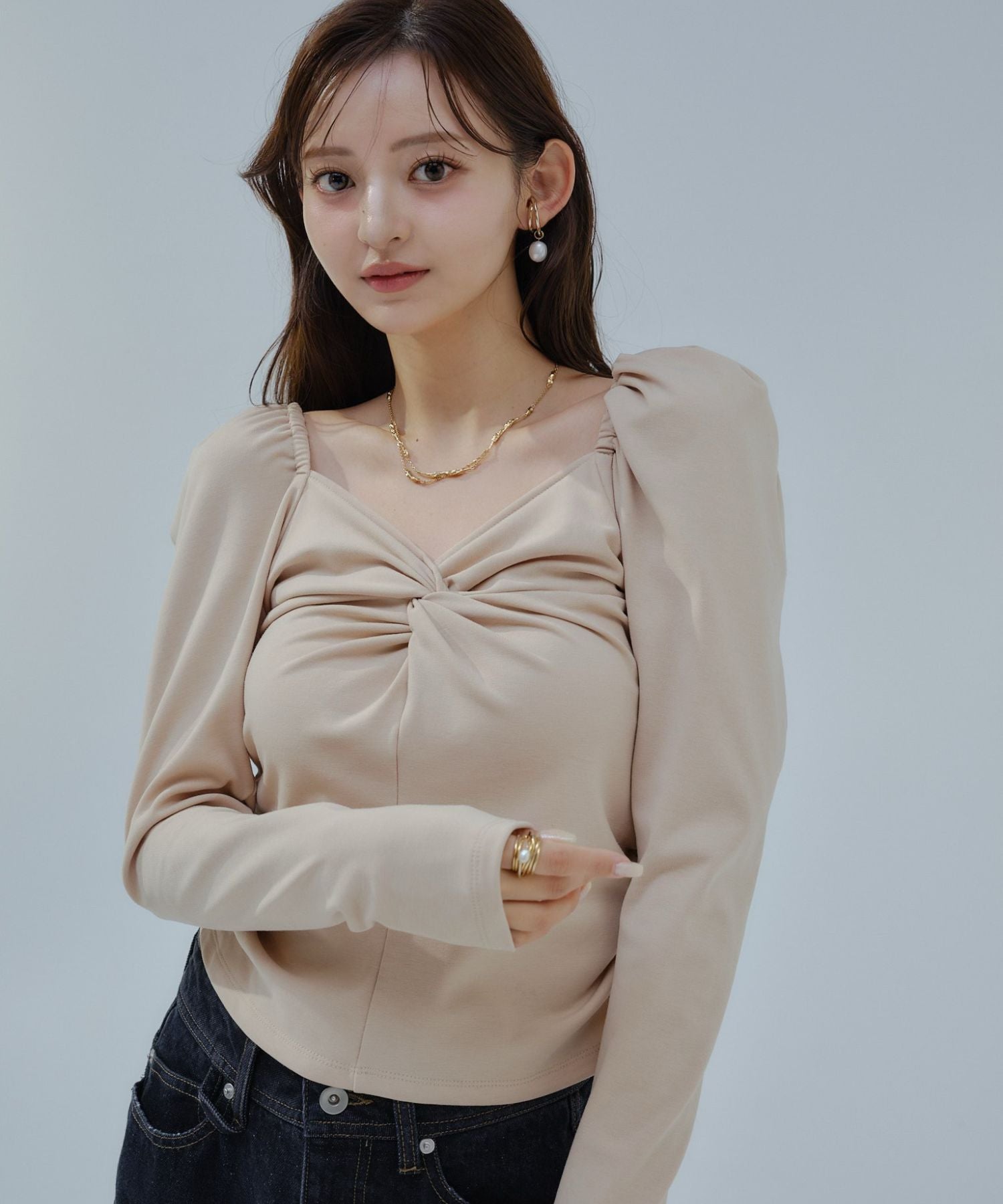 Cut gather tops【Beige】