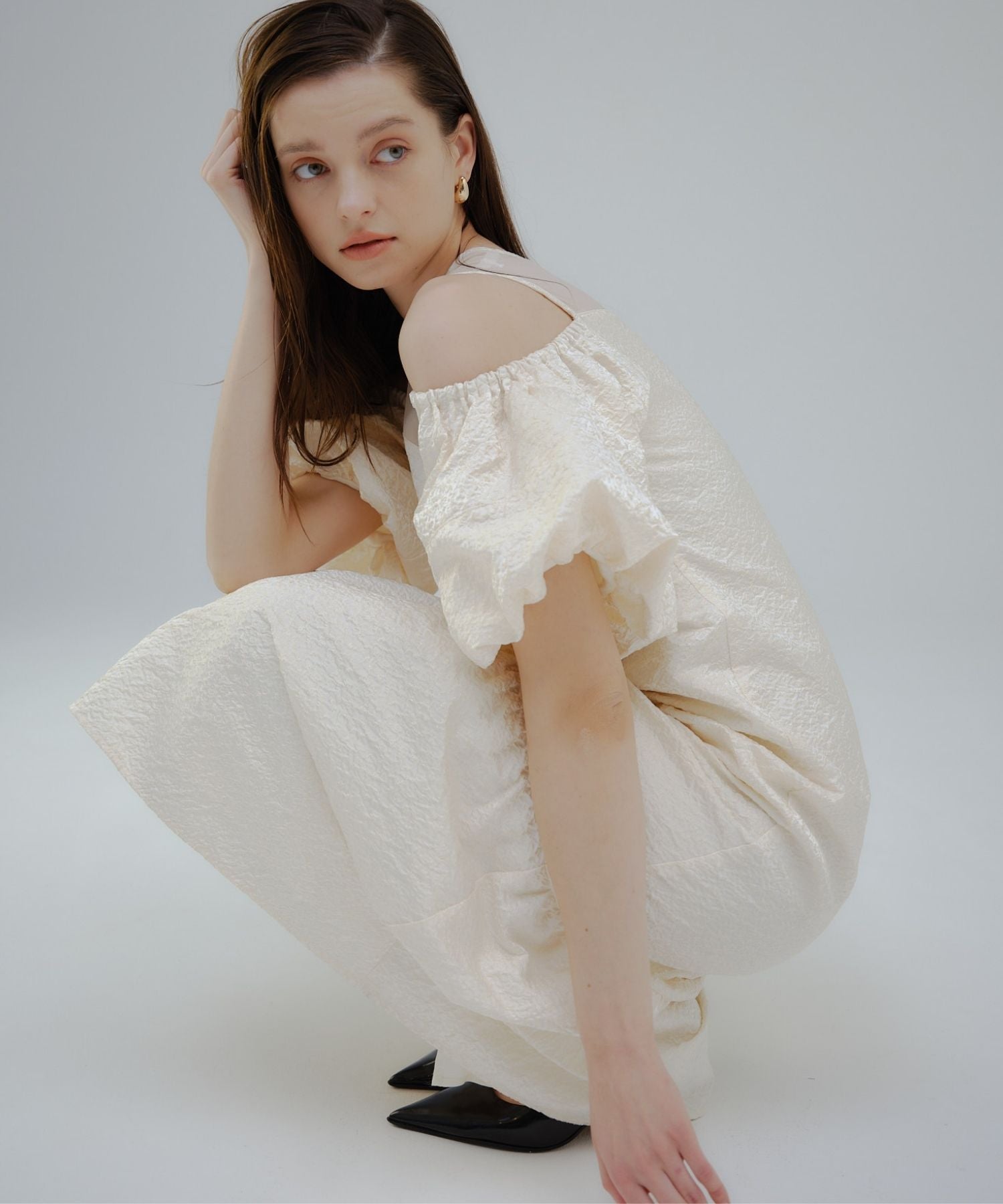 Balloon off shoulder one-piece【Ivory】