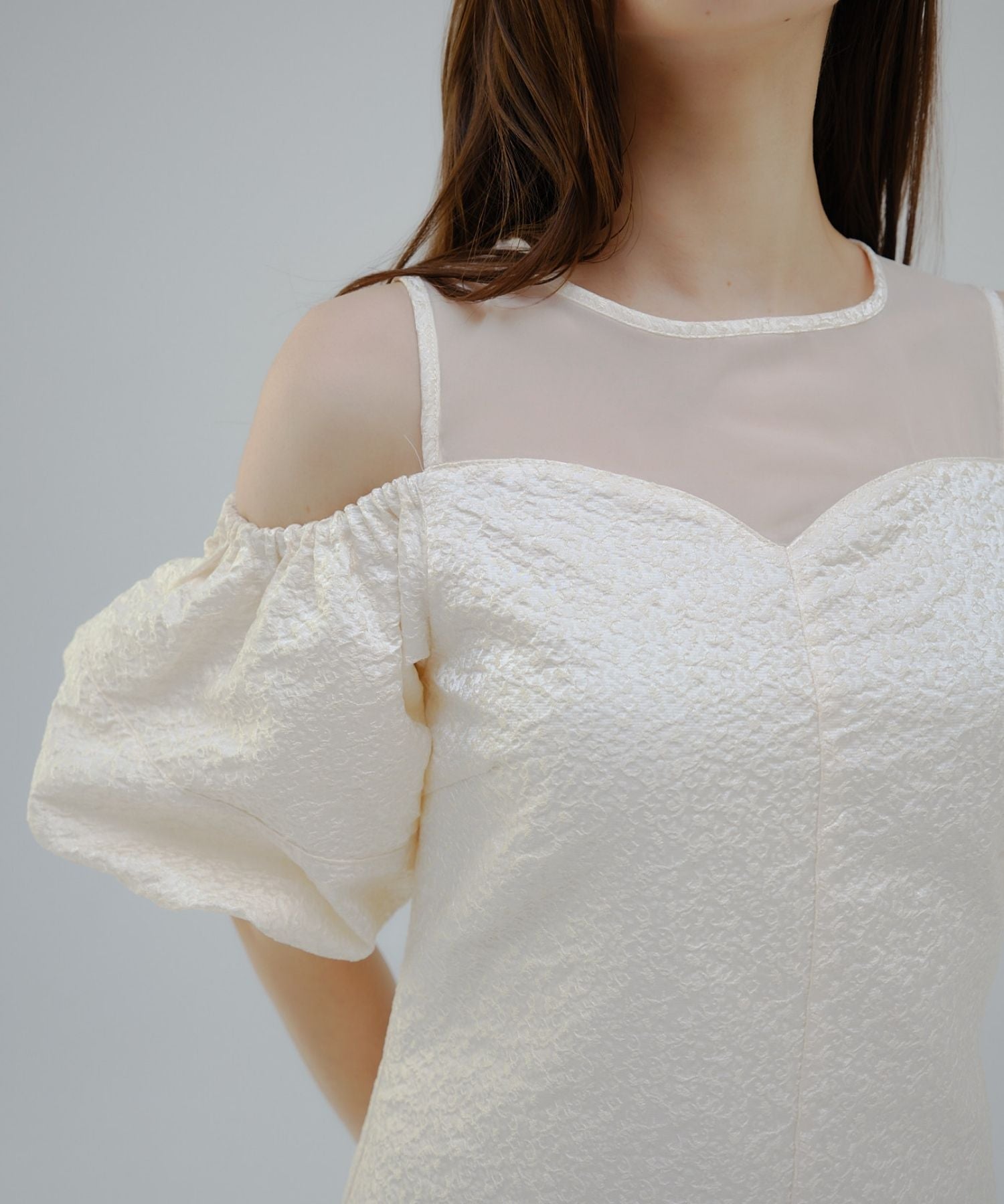 Balloon off shoulder one-piece【Ivory】