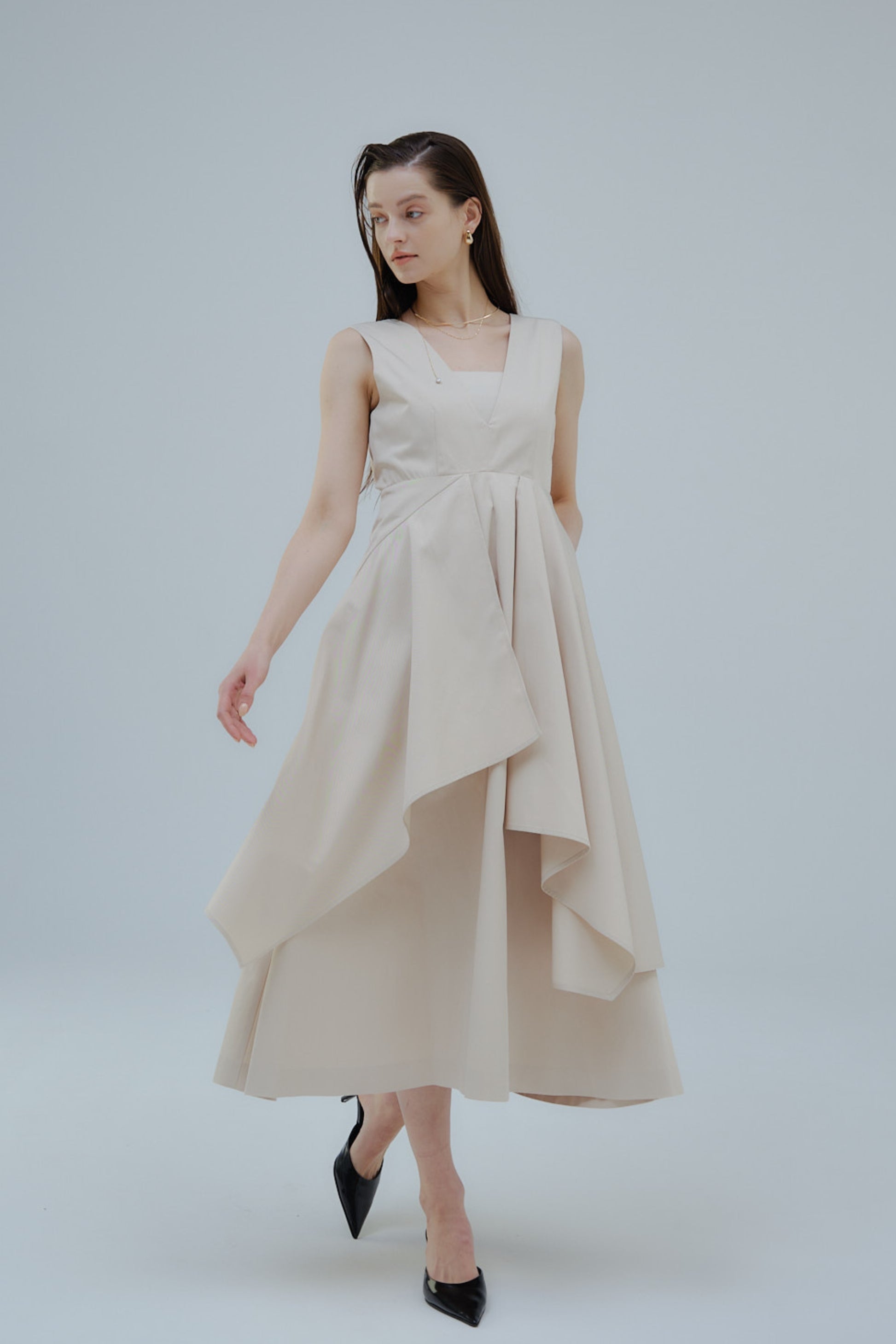 Tiered flare jumper skirt【Beige】